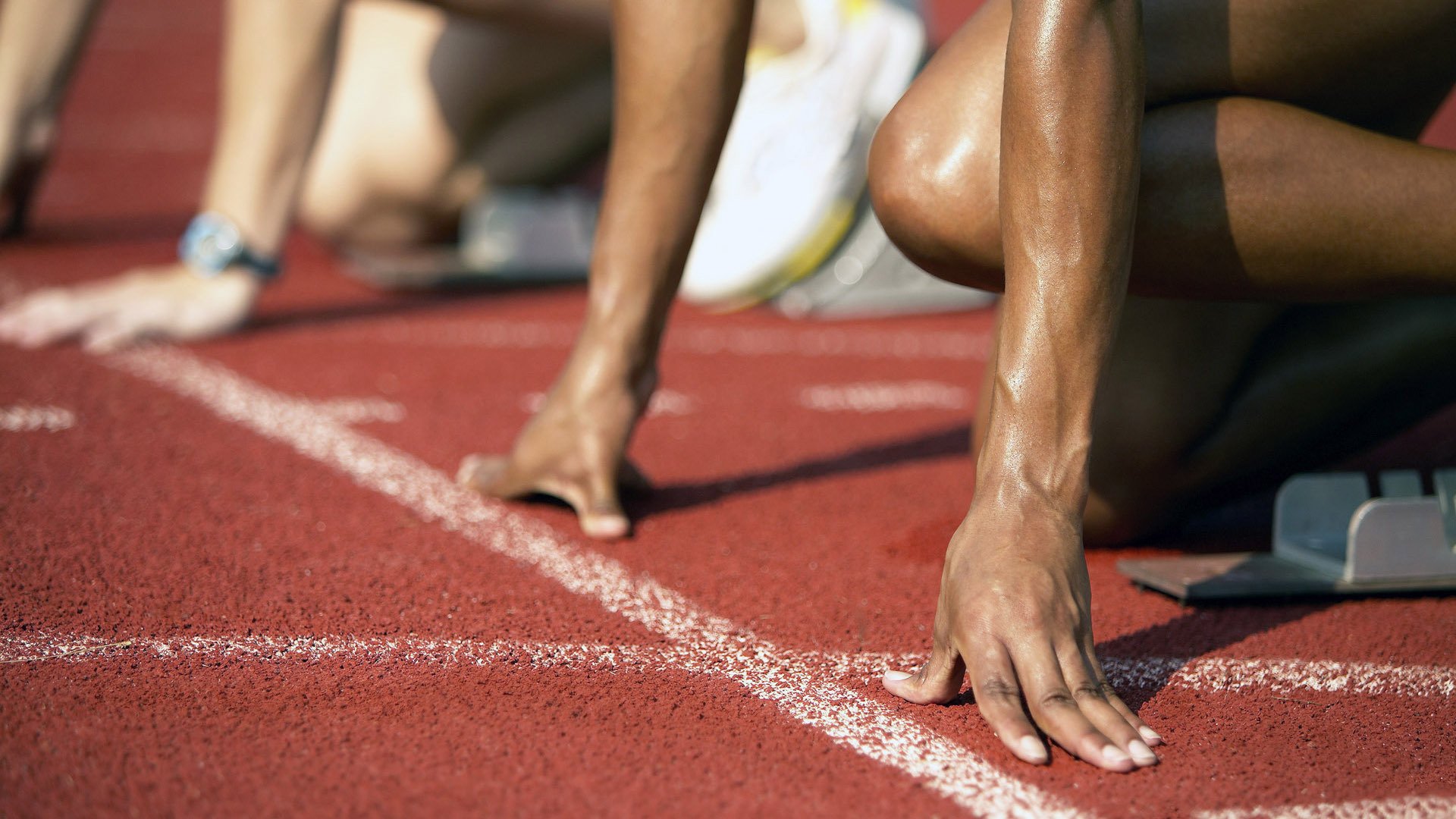 开云体育中国-英超争冠焦点战，魔术提前终结悬念，快船式溃败警醒绿茵场